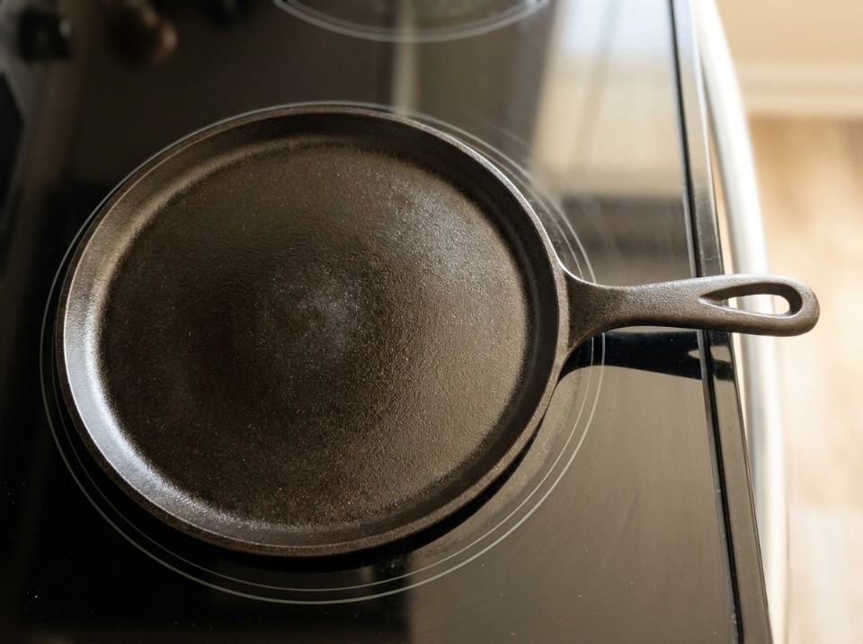 Griddle Top for Gas Stove: Why It Won't Work on Induction